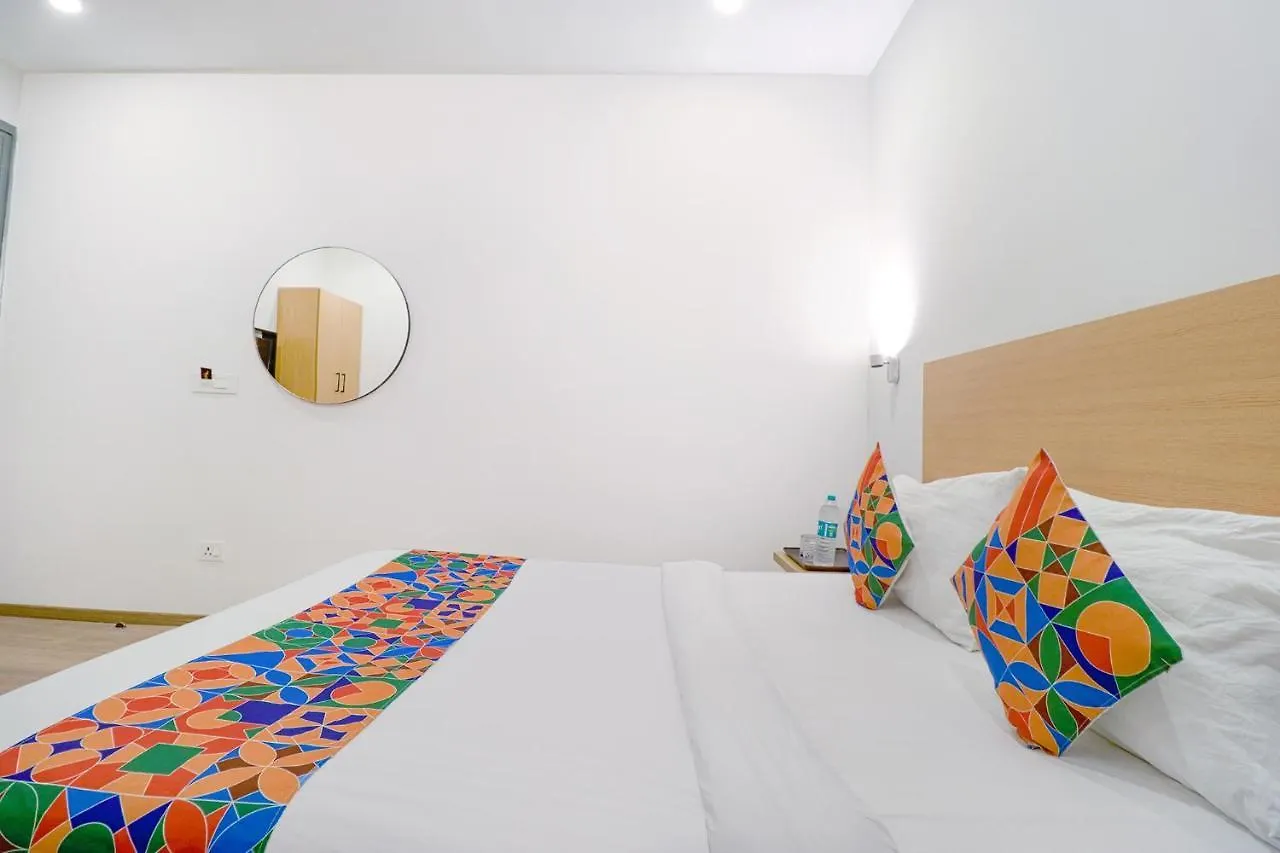 Hotel Fabhotel Destiny Inn Gurgaon